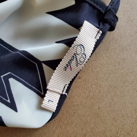 NWOT - NORDSTROM | ELODIE Black & White Tank Top - Picture 4 of 10